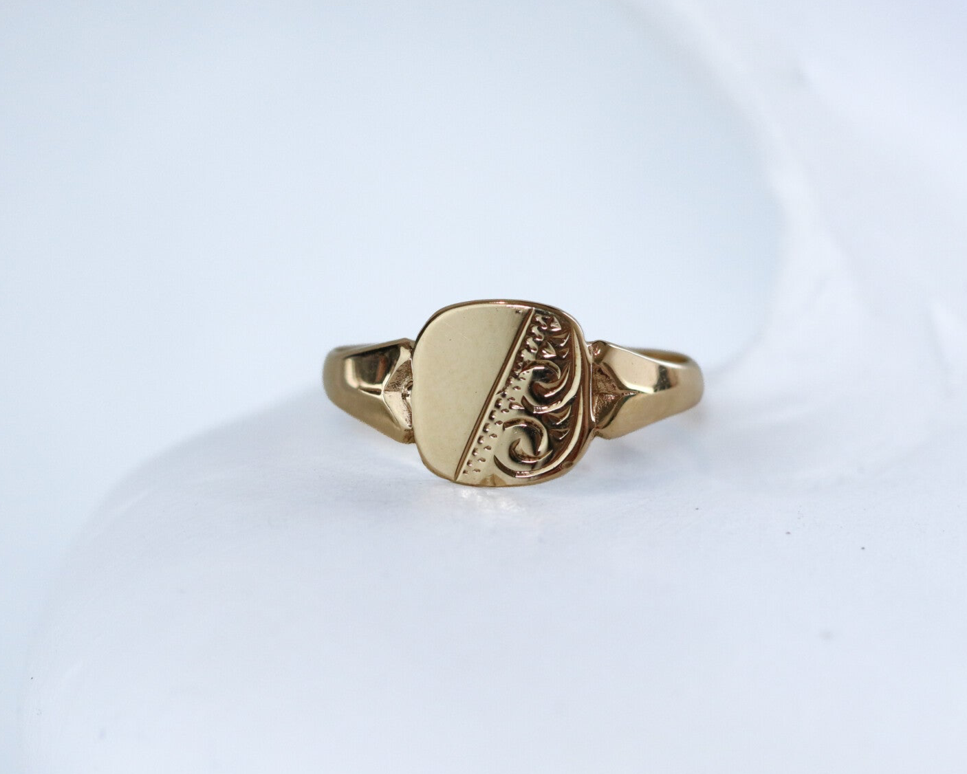 Signet Ring