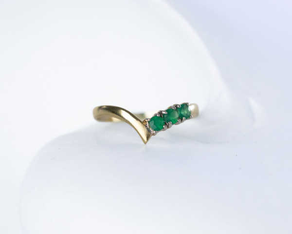 Emerald Wishbone