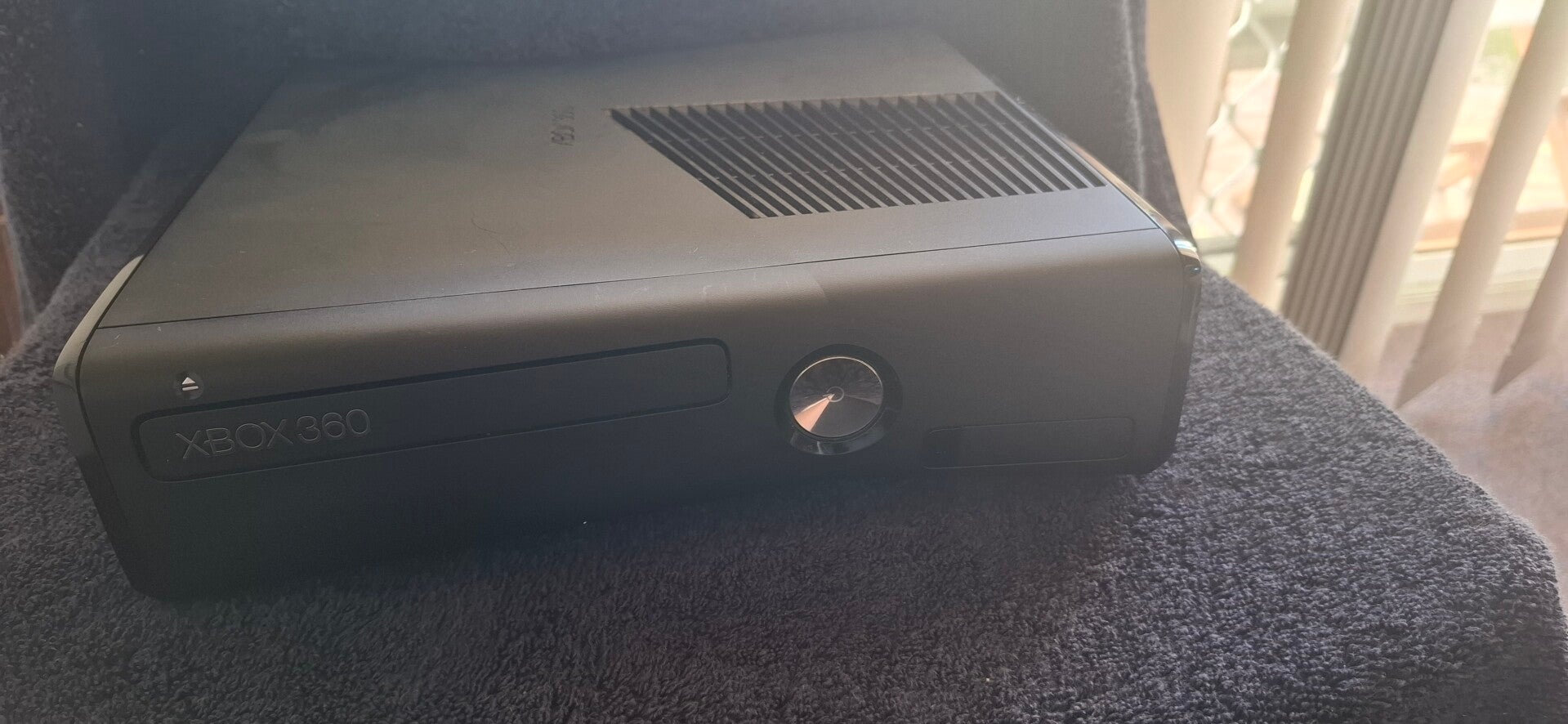 Xbox 360 RGH3 Trinity Console with 500GB HDD and Blue LED Upgrade