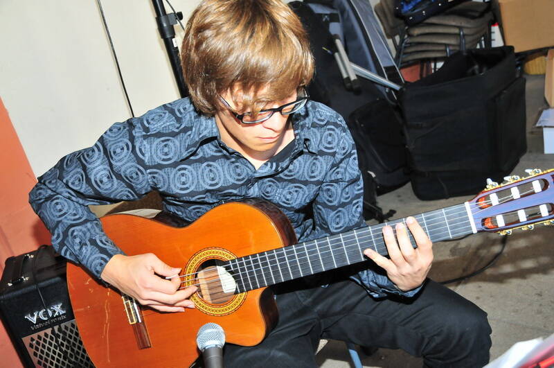fp2_3167-standard.jpg
