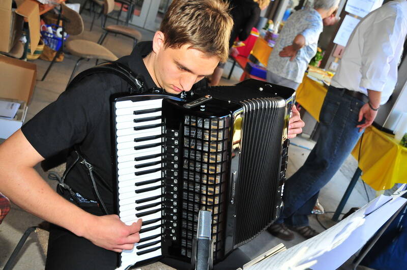 fp2_3168-standard.jpg
