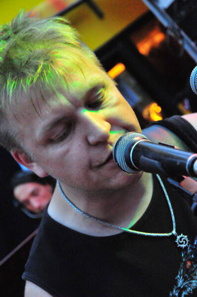 fp2_3537-standard.jpg