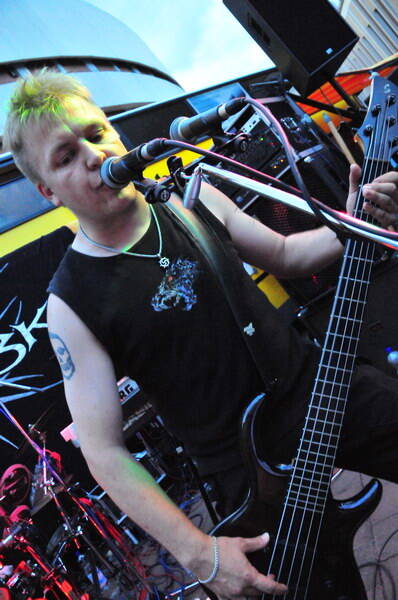 fp2_3538-standard.jpg