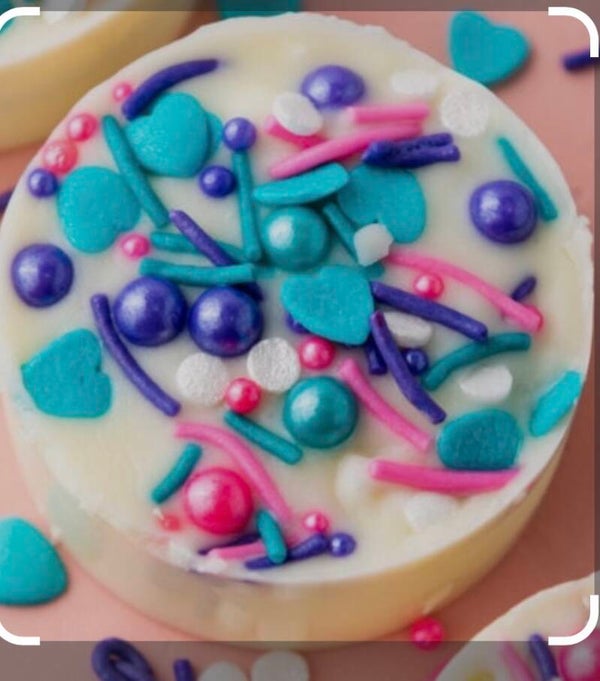 Chocolate covered Oreos