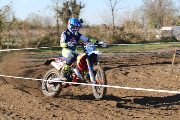 hobby sport Dee Grave