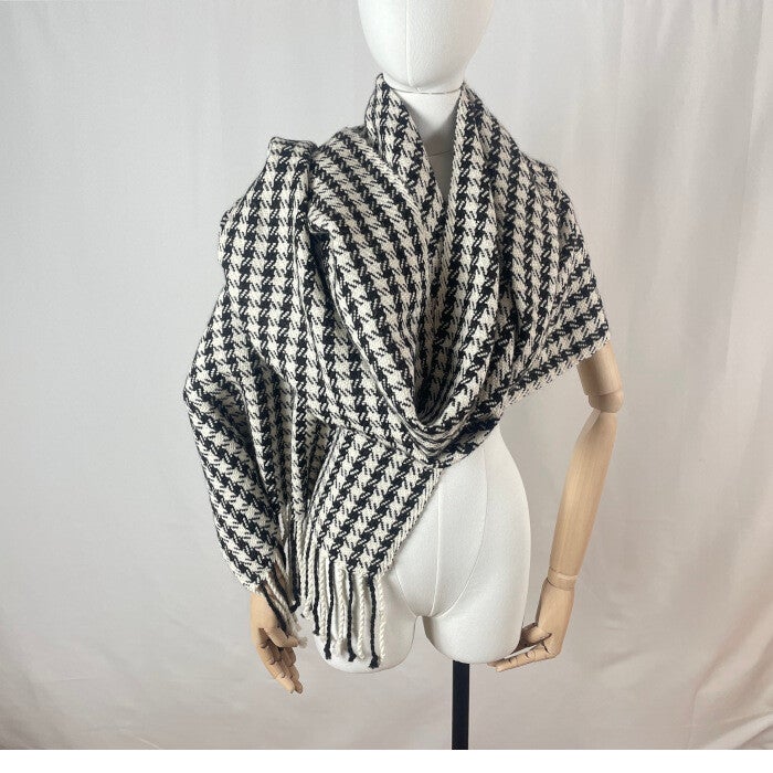 Grande étole alpaga motif pied de poule