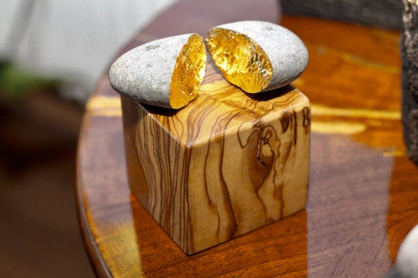 Aarestein mit Sockel