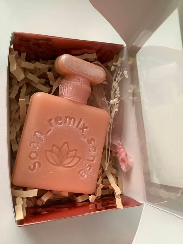 Eau de Savon – Ein Hauch von Glamour für dein Ba