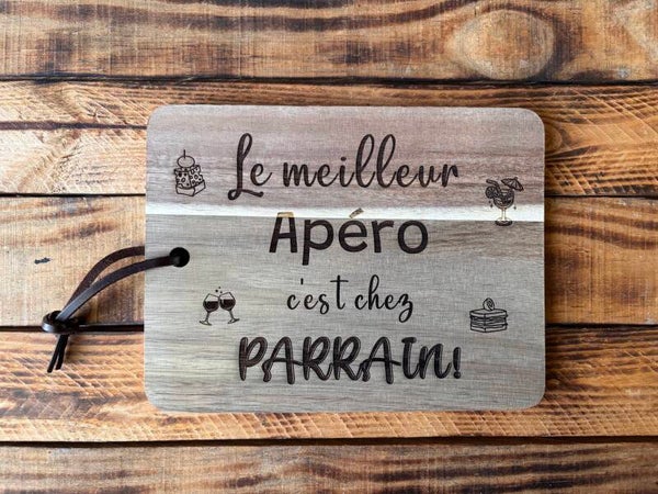 Petite planche à découper en Bois d'acacia "Parrain"