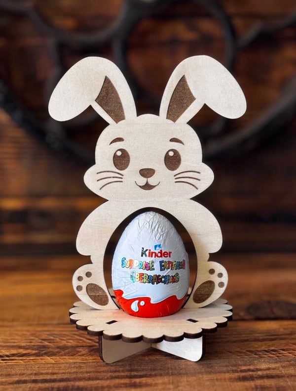 Lapin de Pâques (oeufs kinder) 2