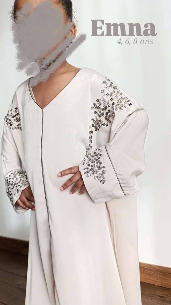 Robe EMNA