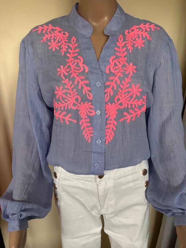 Blauwe blouse met fluo accent