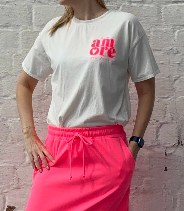 Tshirt met opschrift op rug