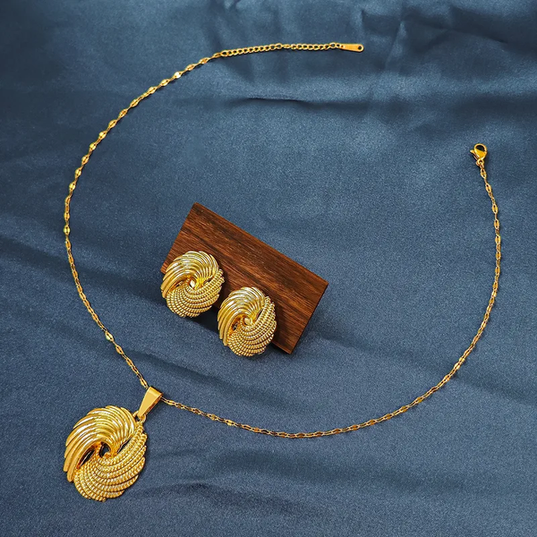 L'ensemble Tornade Doré ✨️