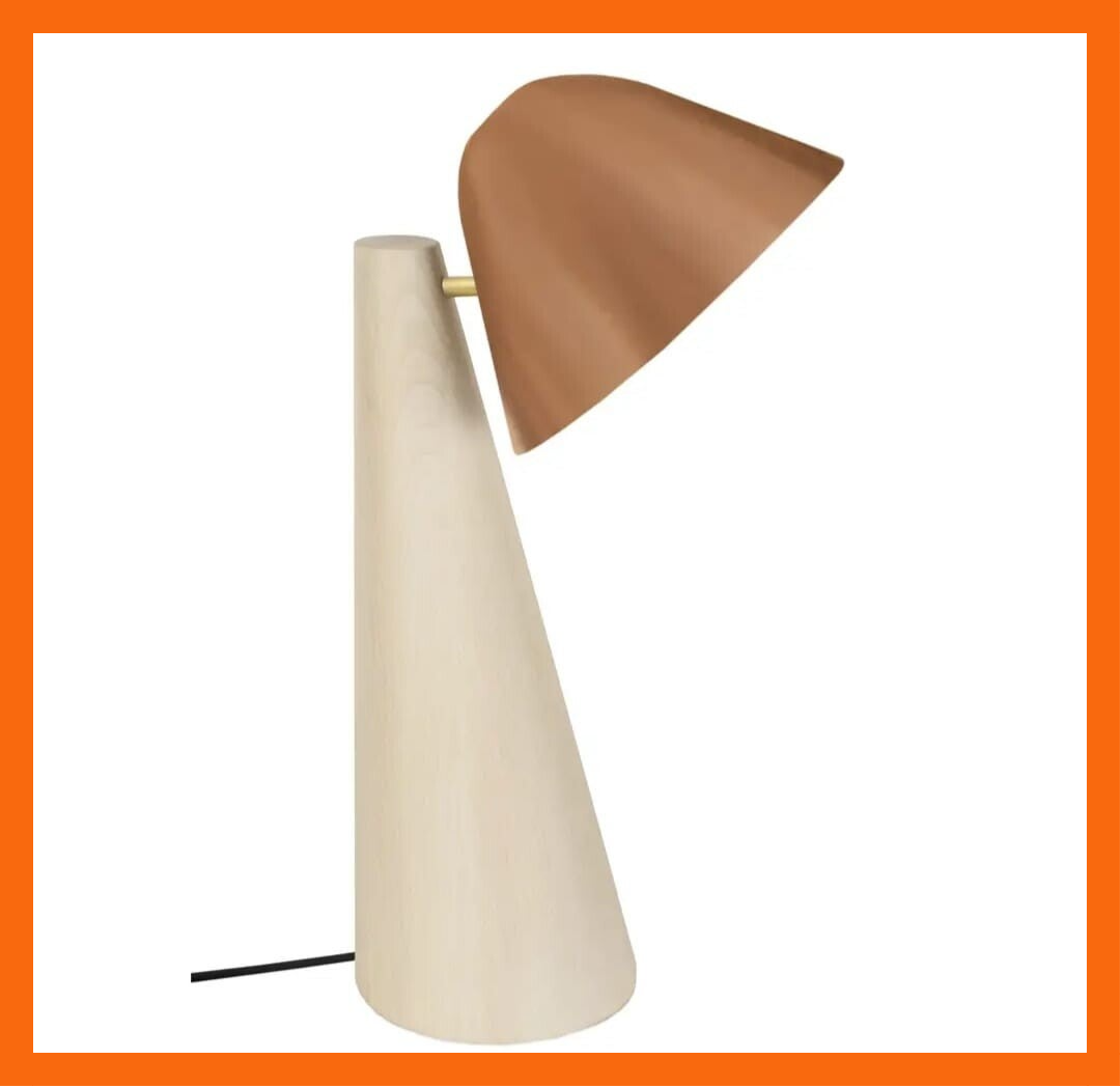 Moderne tafellamp – Scandinavisch design in hout en koperkleurig metaal