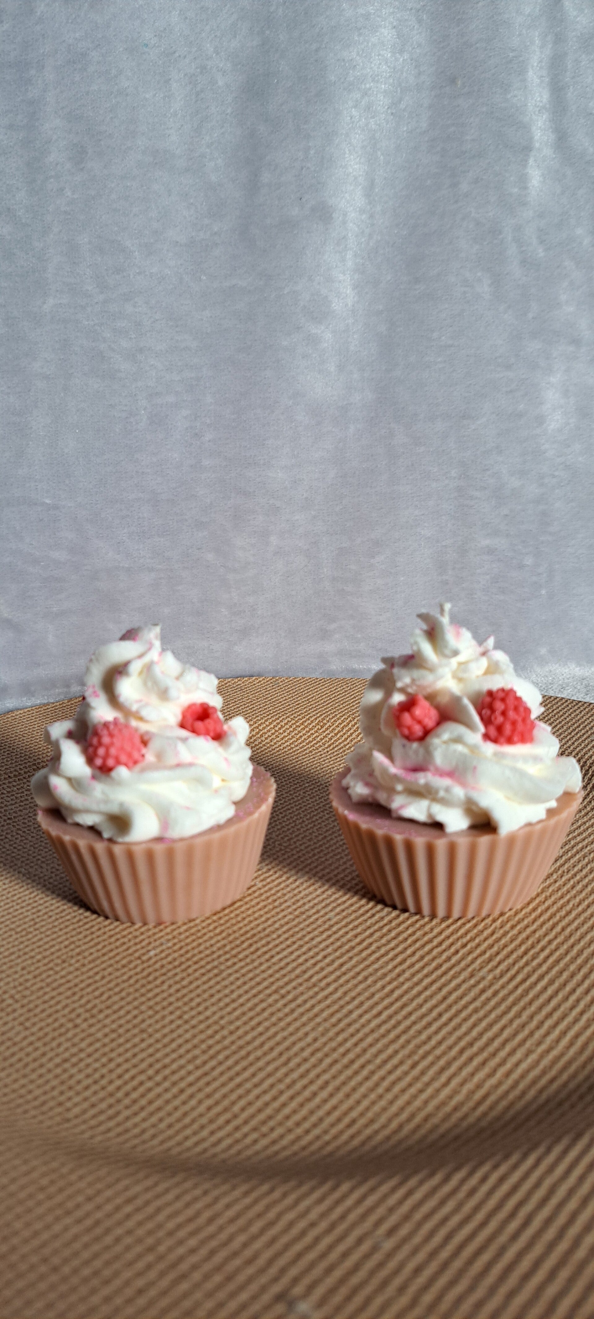 Muffin Himbeere Kerze