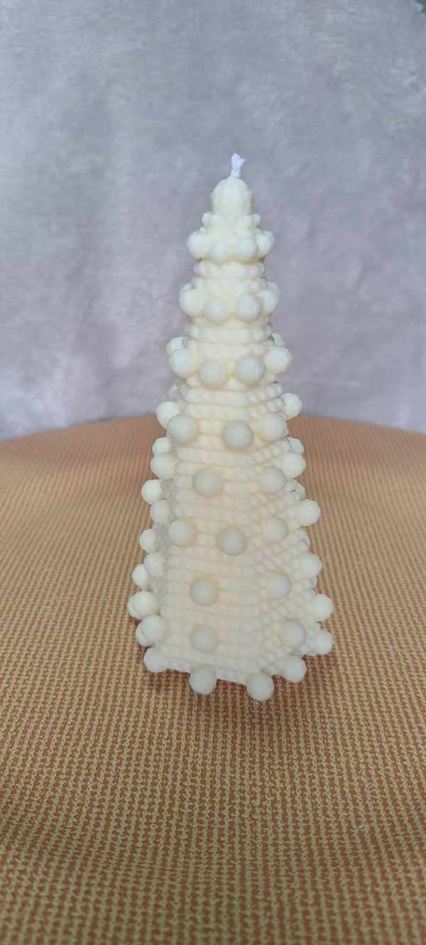 Tannenbaum mit Kugeln