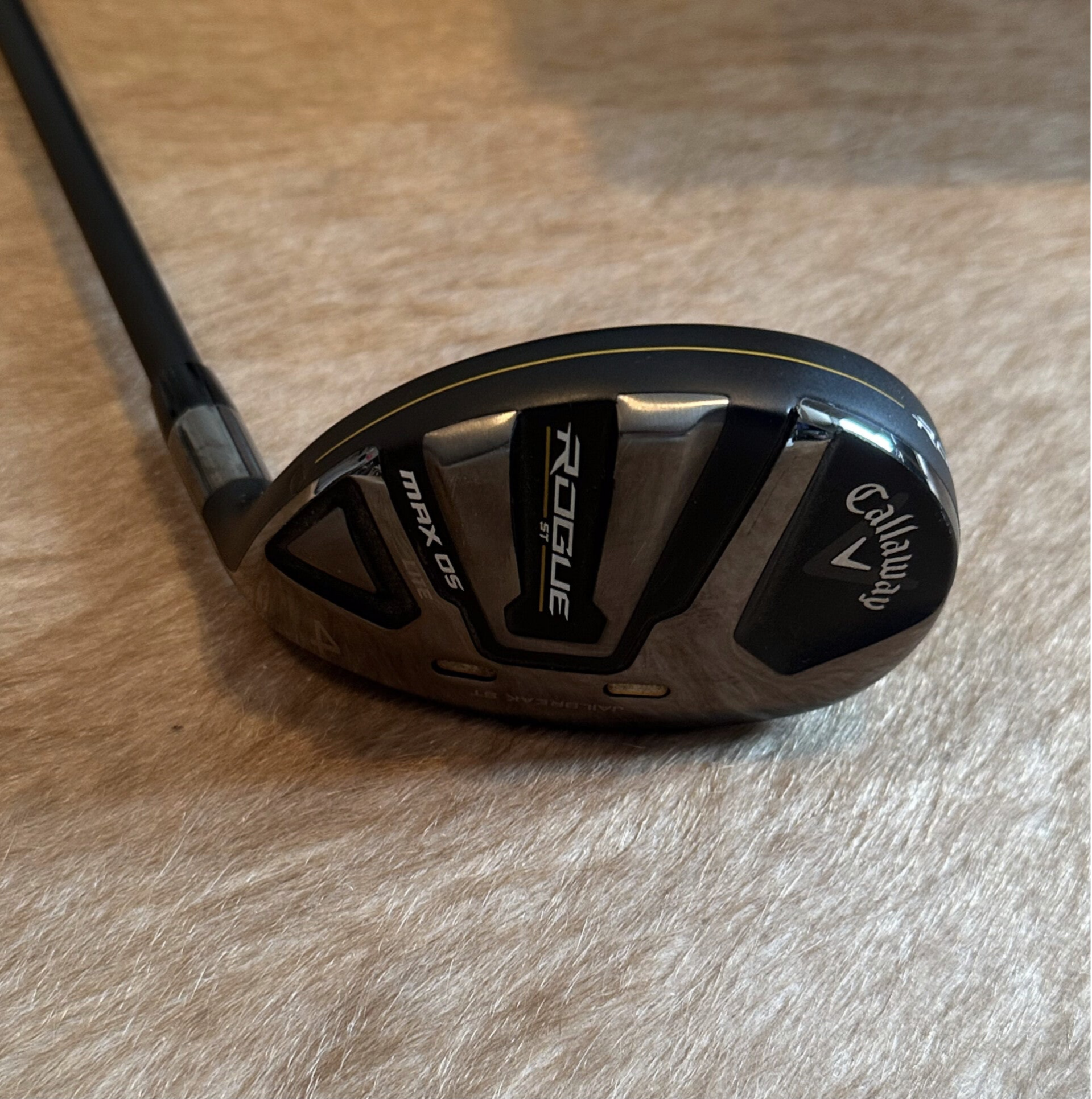 Callaway Rogue ST Hybride 4