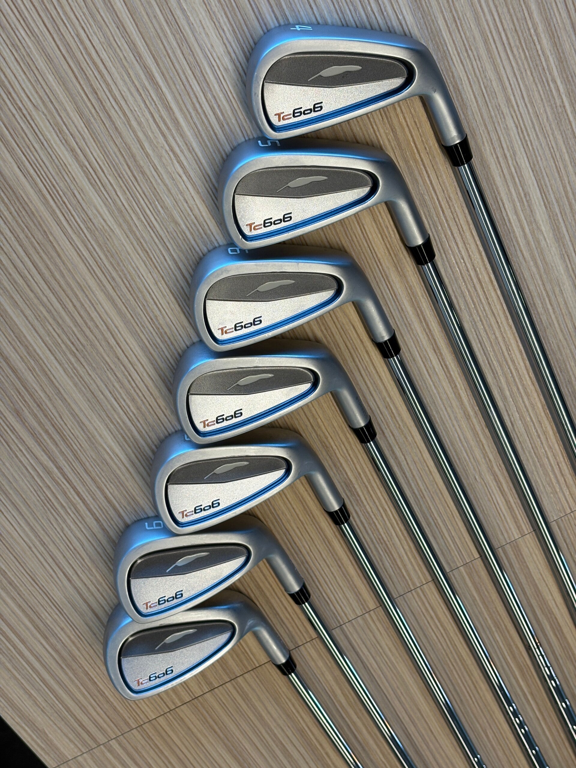 Fourteen golf ijzerset  PW - IJ4