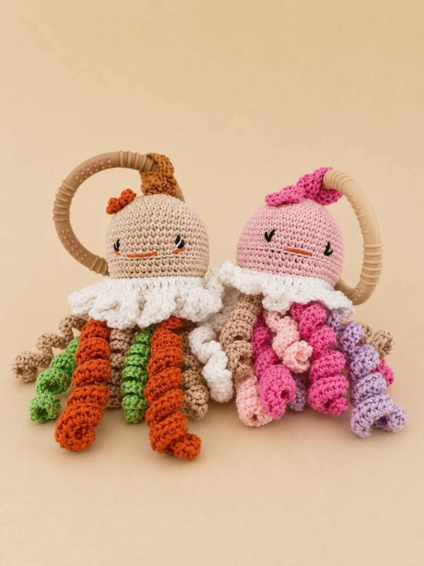 DOUDOU AU CROCHET LAINE CHENILLE