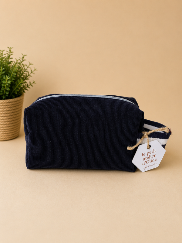 TROUSSE DE TOILETTE/ VOYAGE