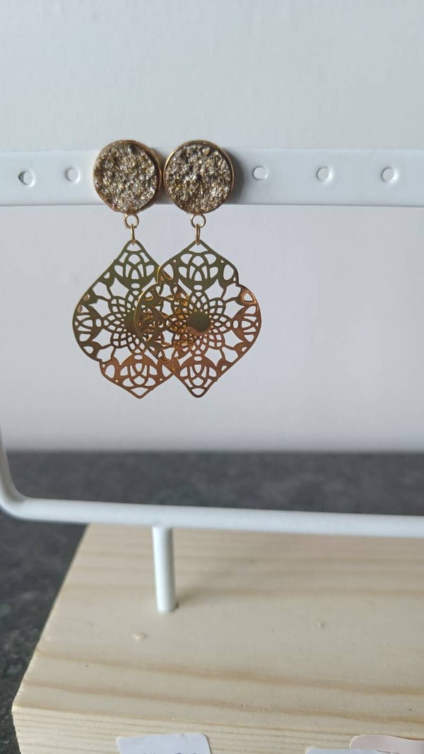 Oorbellen ( bruin, goud)