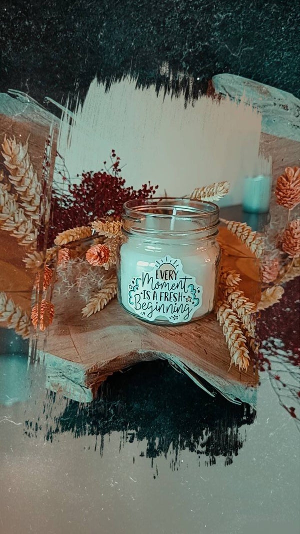 Self-made geurkaars ( Evert moment is a fresh beginning