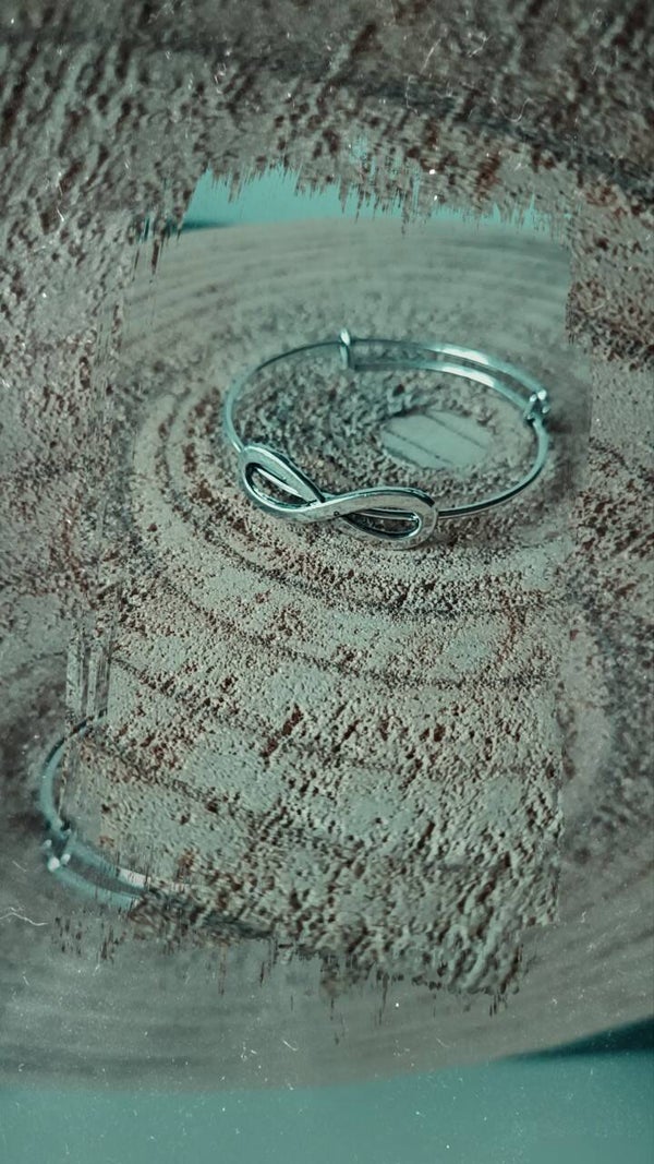Dames armbandje ( infinity teken eenvoudig)