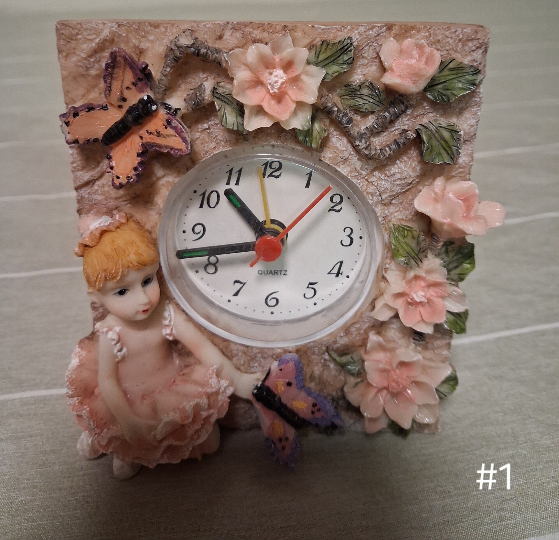 Angel clock
