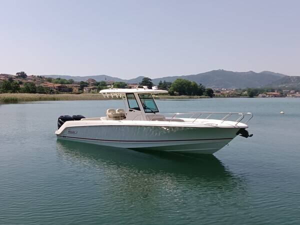 Boston Whaler Outrage 280
