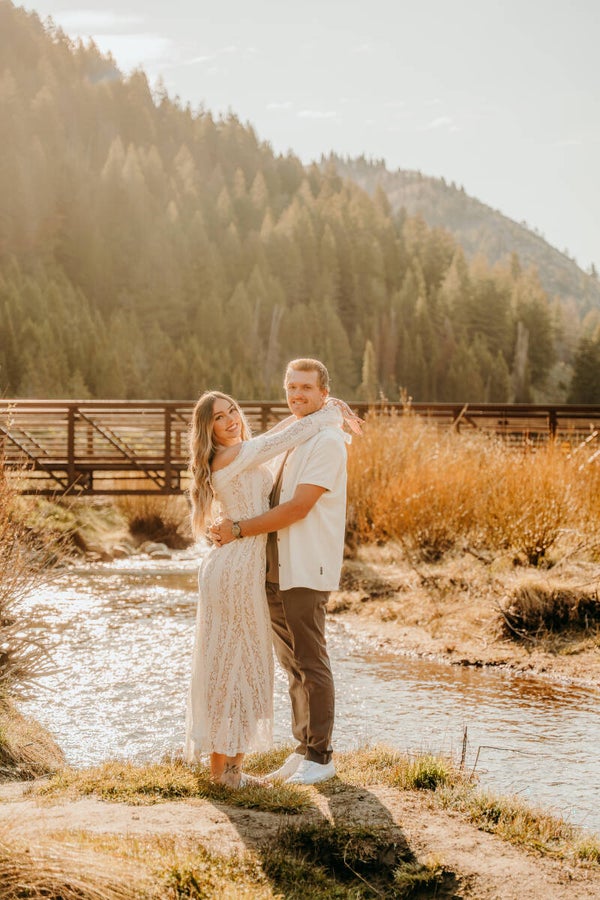 Couples (Engagement, Maternity, Bridals, Proposal)