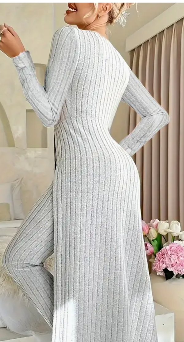 [Plaid Two-Piece] Two-Piece Set Round Neck Split Long Sleeve Top and Pants | Design Sensation with Plaid Spring/Autumn Style