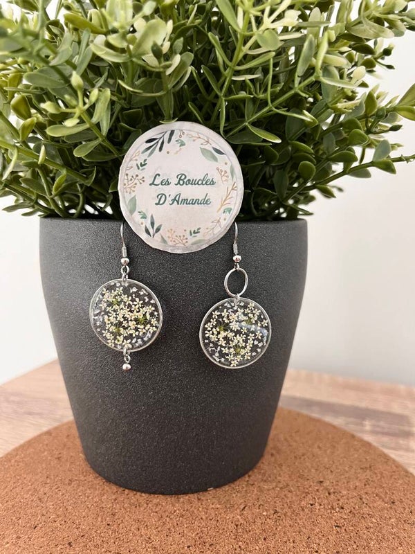 Boucle florale carotte sauvage argenté