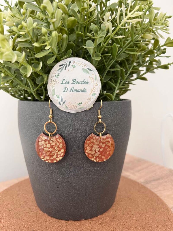 Boucles bois léopard doré