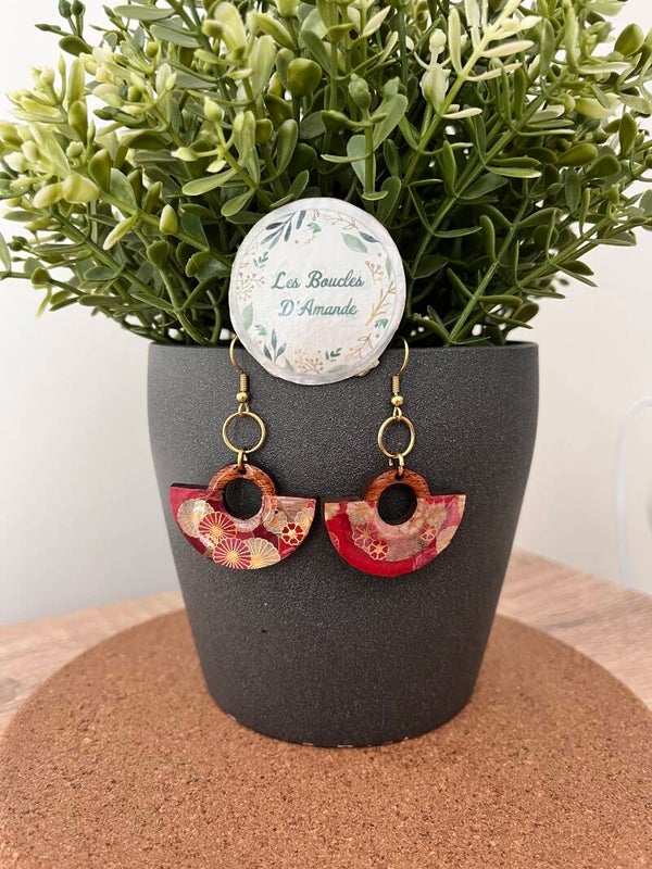 Boucles bois rouge doré