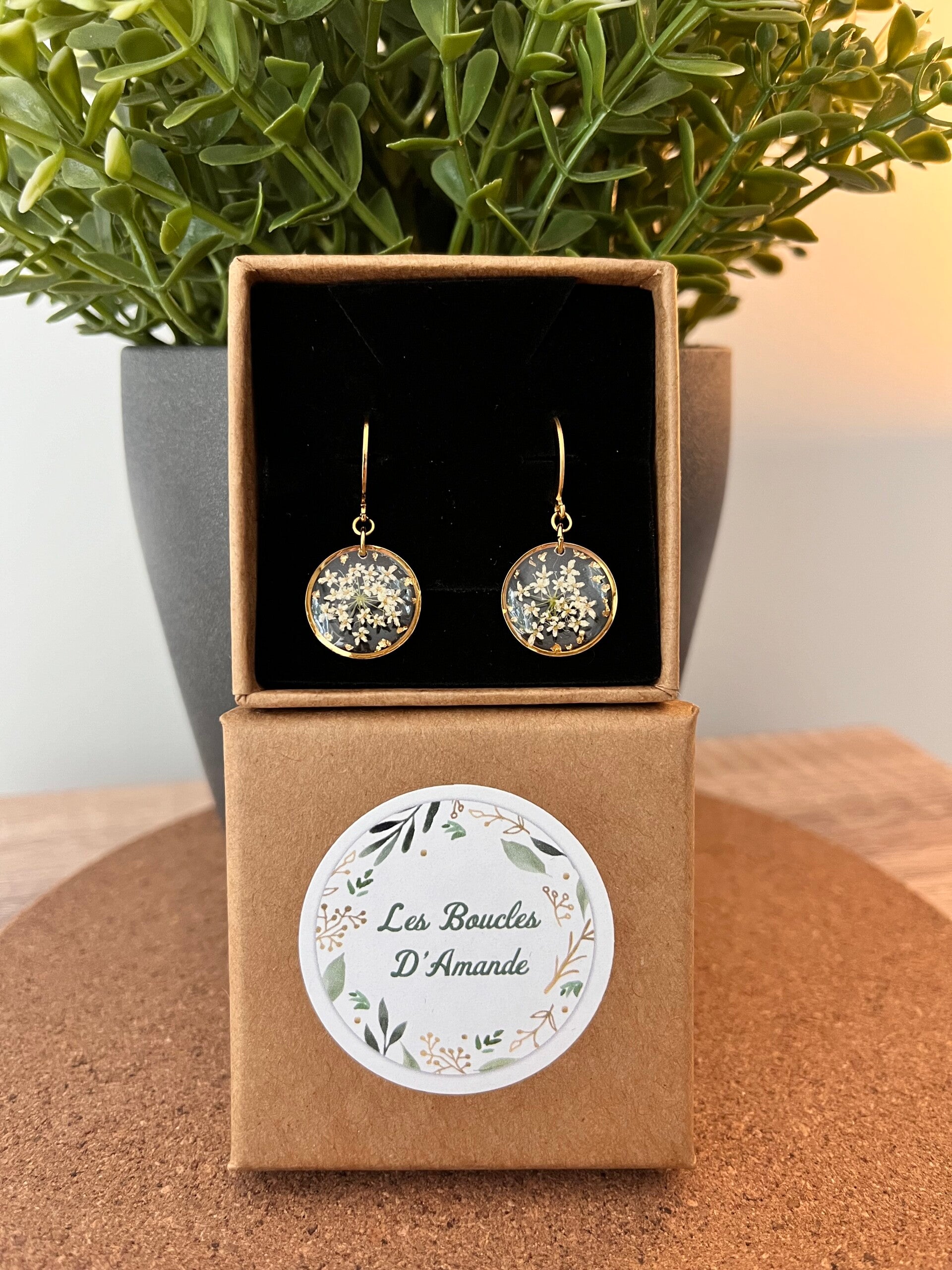 Boucles florales carottes sauvage dorée