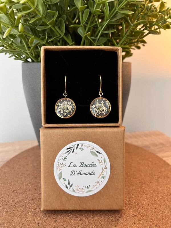 Boucles florales carottes sauvage dorée