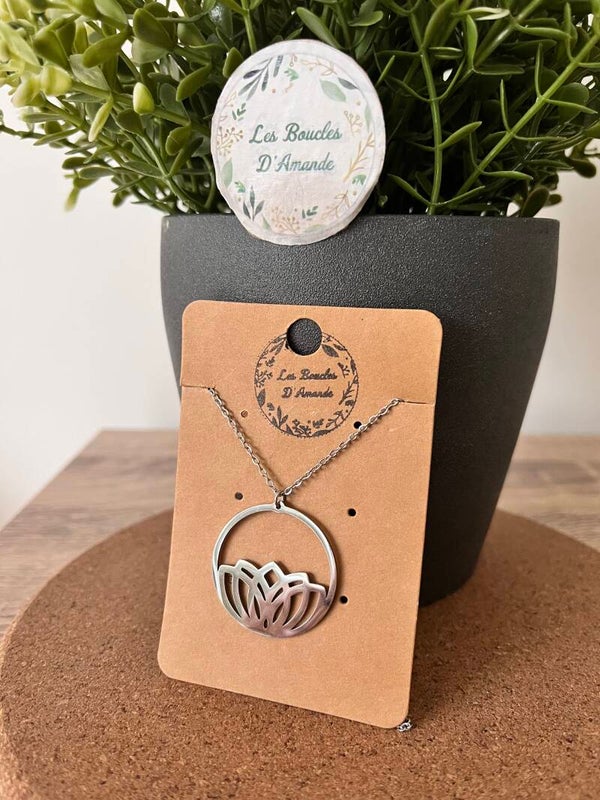 Collier nénuphar argente