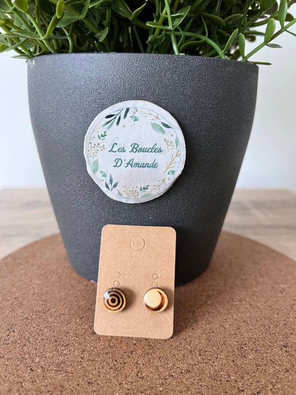 Asymétrique clous bois