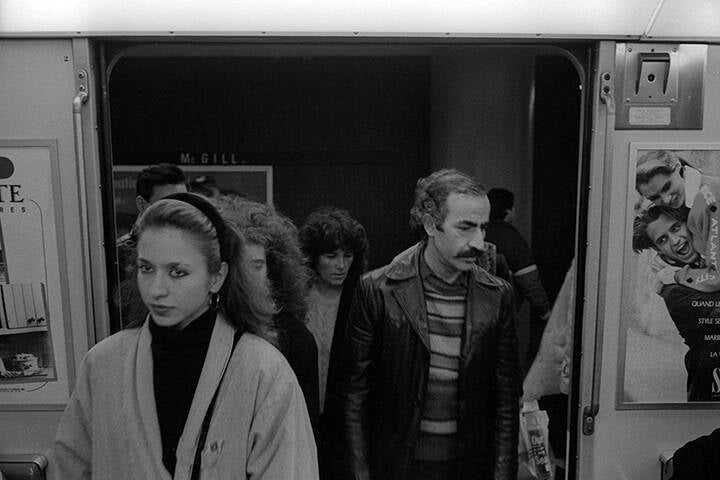 RUSH HOUR, MONTREAL UNDERGROUND COMMUTER.