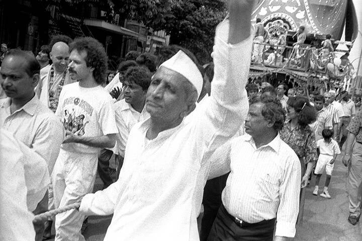 RATHA-YATRA / FESTIVAL DES CHARIOTS, BOUL. SAINT-JOSEPH OUEST, MONTRÉAL, QUÉBEC, CANADA.