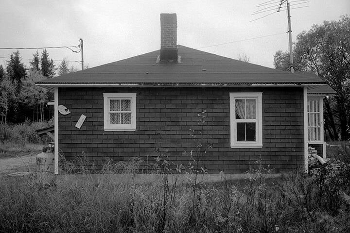 CLOVA, HAMEAU ISOLÉ DE LA HAUTE-MAURICIE AU QUÉBEC.