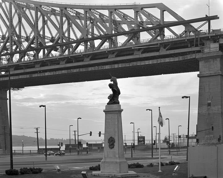 chambre 8x10 / négatifs n&b