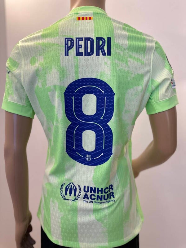 Shirt match issue Pedri away 2024/2025 UCL