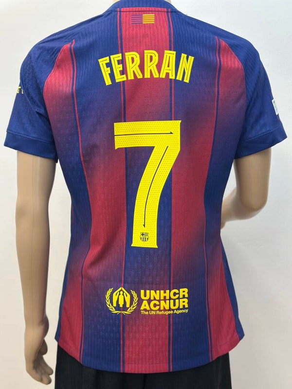 Shirt match issue Ferran 2025/26 UCL