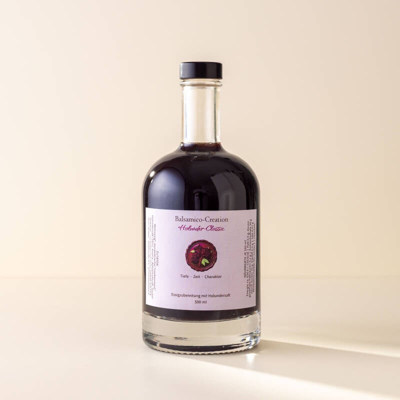 Balsamico-Creation Holunder – Flasche mit Etikett