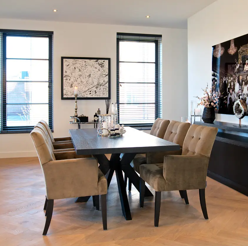 Eiken fineer eettafel | Blackk-interiors.nl