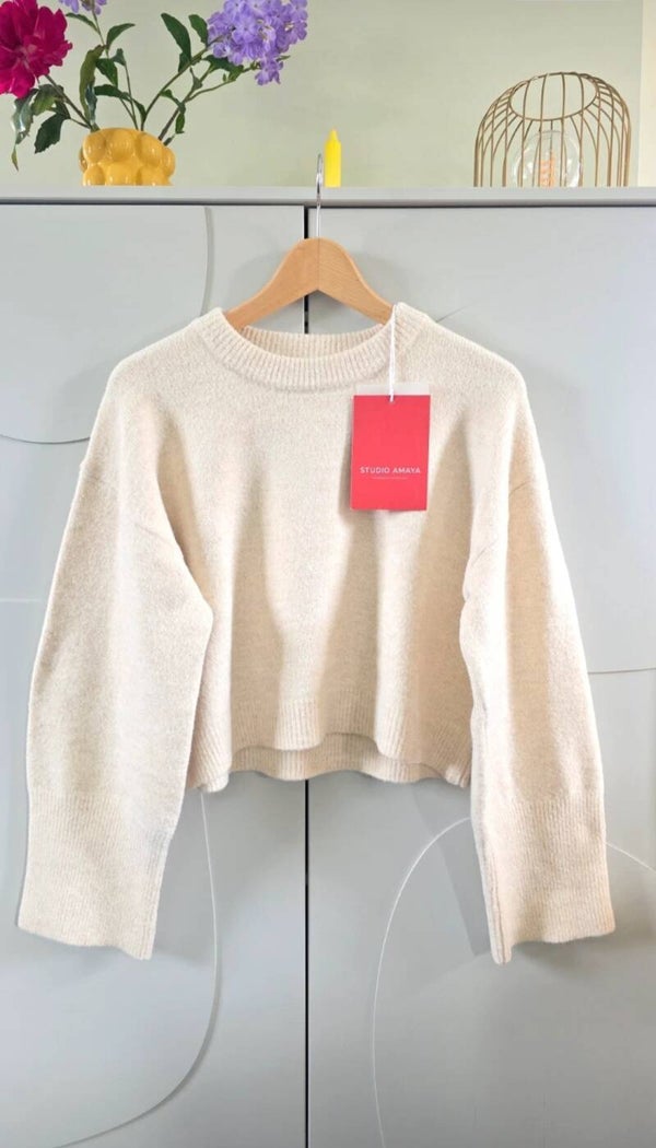 Knitted Sweater Diana | Beige | Studio Amaya