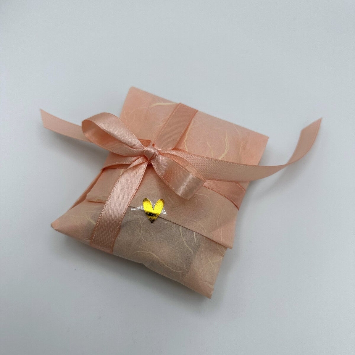 craftibu-website_packaging_gift-wrap1-standard-nzx0kf.jpg