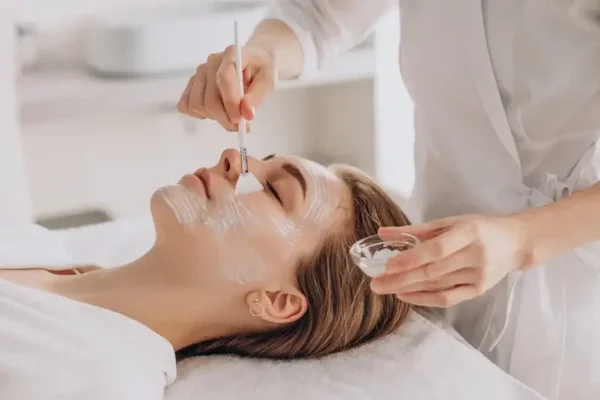 Limpieza facial  expres con cosmética coreana